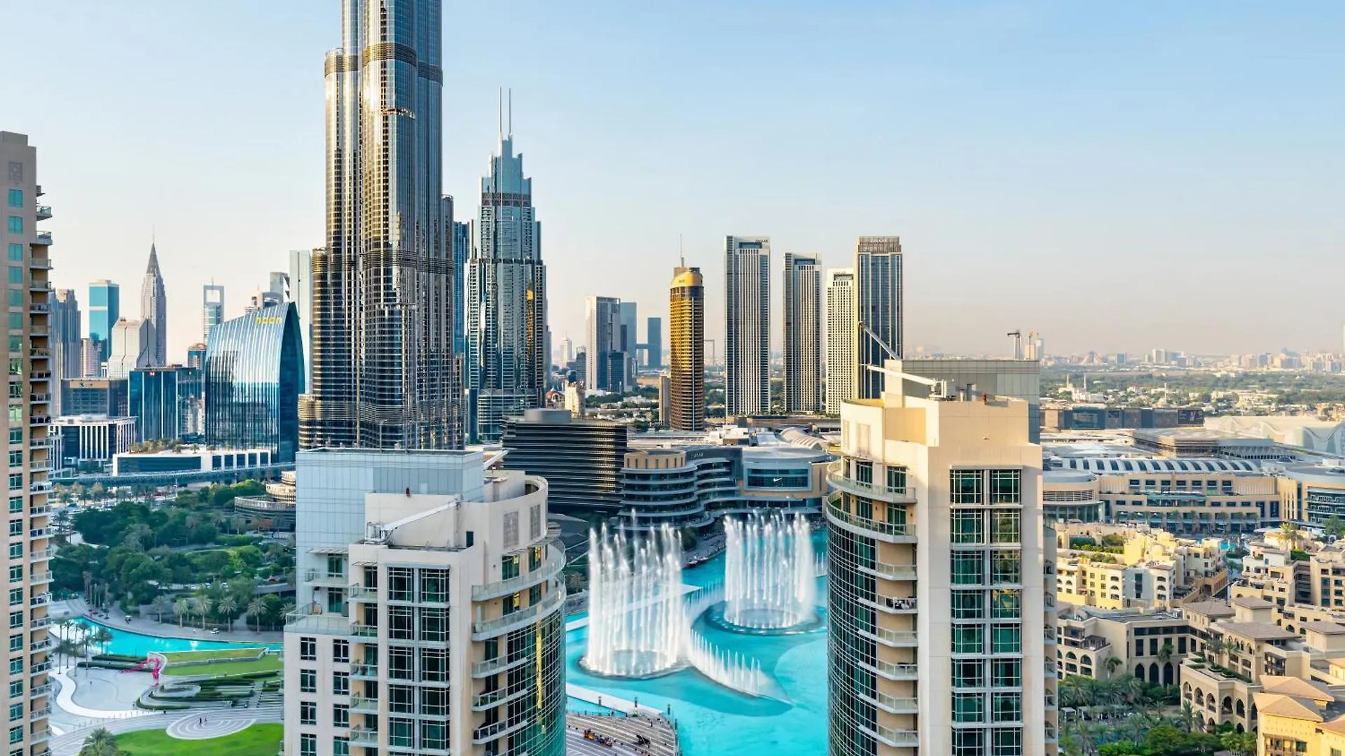 Lavish 2 Bedroom I Burj Khalifa & Fountain Views I Free Gym, Pool, Parking, Wi-Fi And Ps5 I By Skyline Serenity Dubai