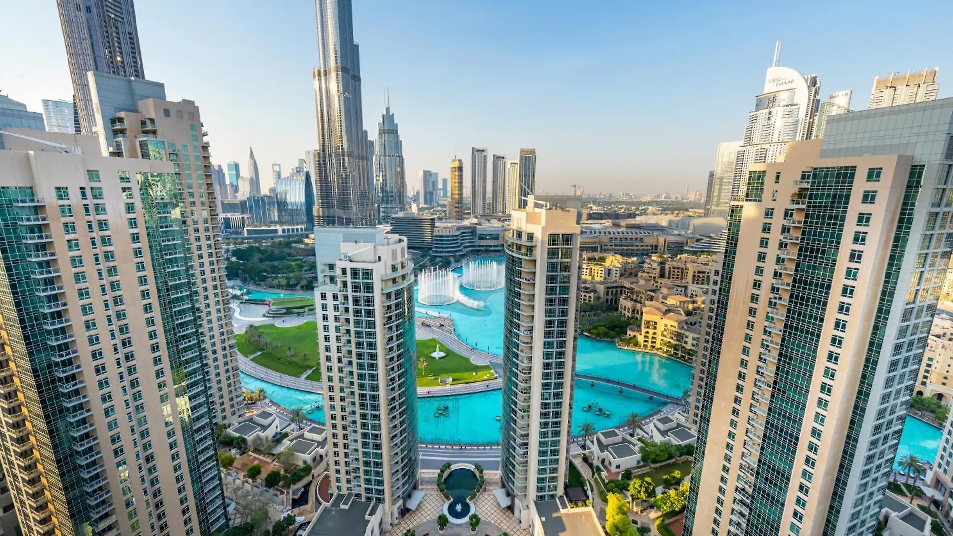 Lavish 2 Bedroom I Burj Khalifa & Fountain Views I Free Gym, Pool, Parking, Wi-Fi And Ps5 I By Skyline Serenity Dubai