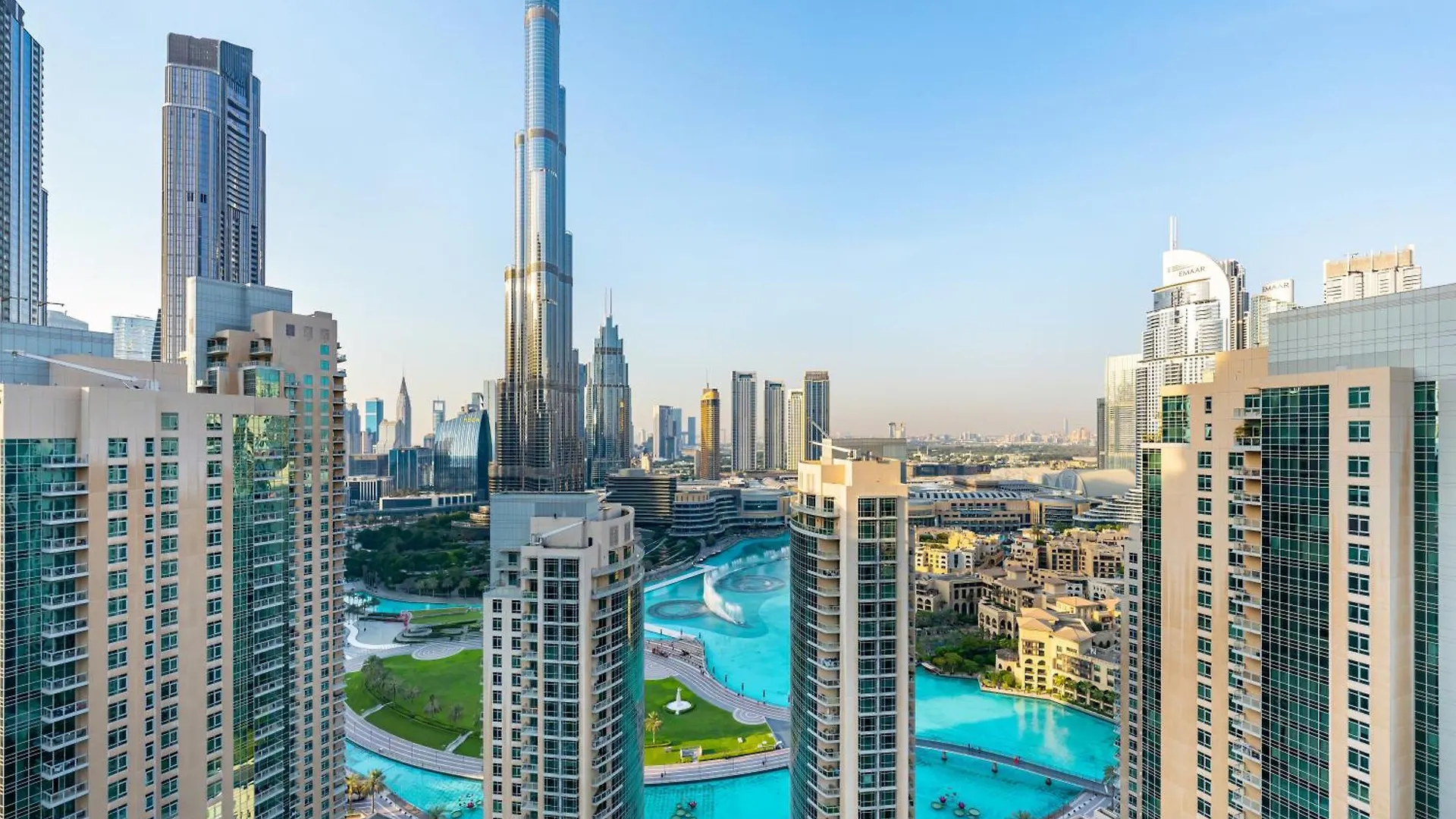 Lavish 2 Bedroom I Burj Khalifa & Fountain Views I Free Gym, Pool, Parking, Wi-Fi And Ps5 I By Skyline Serenity Dubai Emirati Arabi Uniti