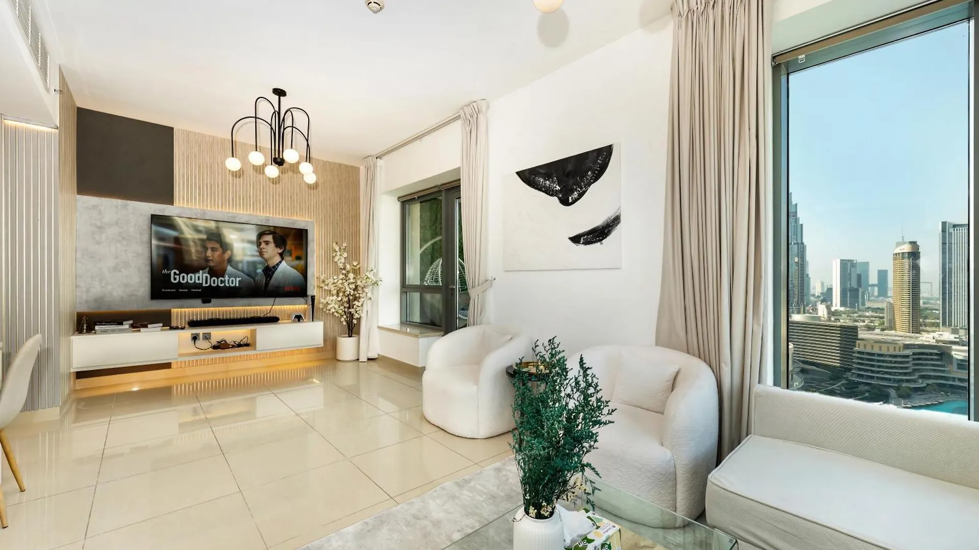 Lavish 2 Bedroom I Burj Khalifa & Fountain Views I Free Gym, Pool, Parking, Wi-Fi And Ps5 I By Skyline Serenity Dubai Appartamento