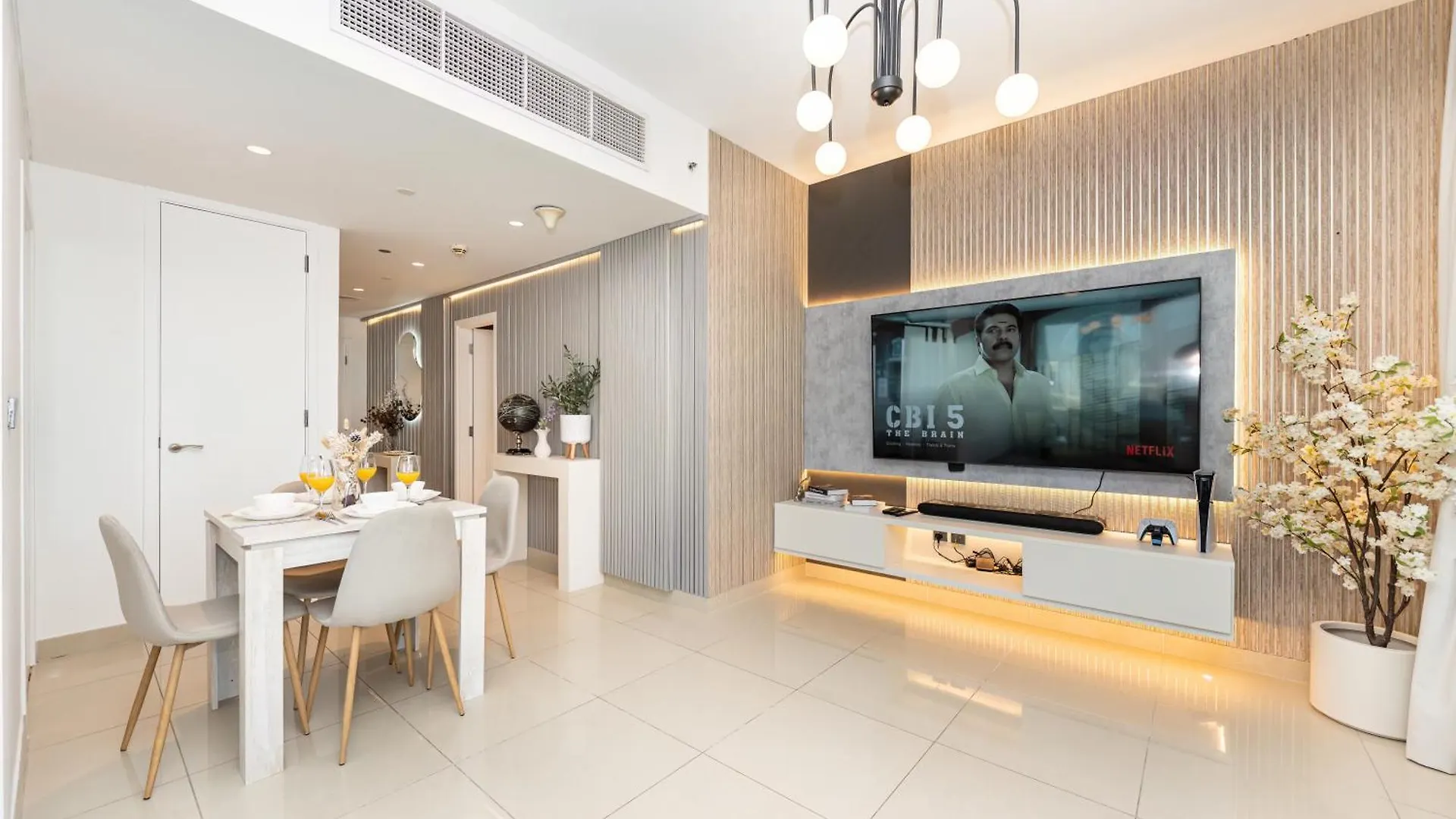 Lavish 2 Bedroom I Burj Khalifa & Fountain Views I Free Gym, Pool, Parking, Wi-Fi And Ps5 I By Skyline Serenity Dubai Appartamento